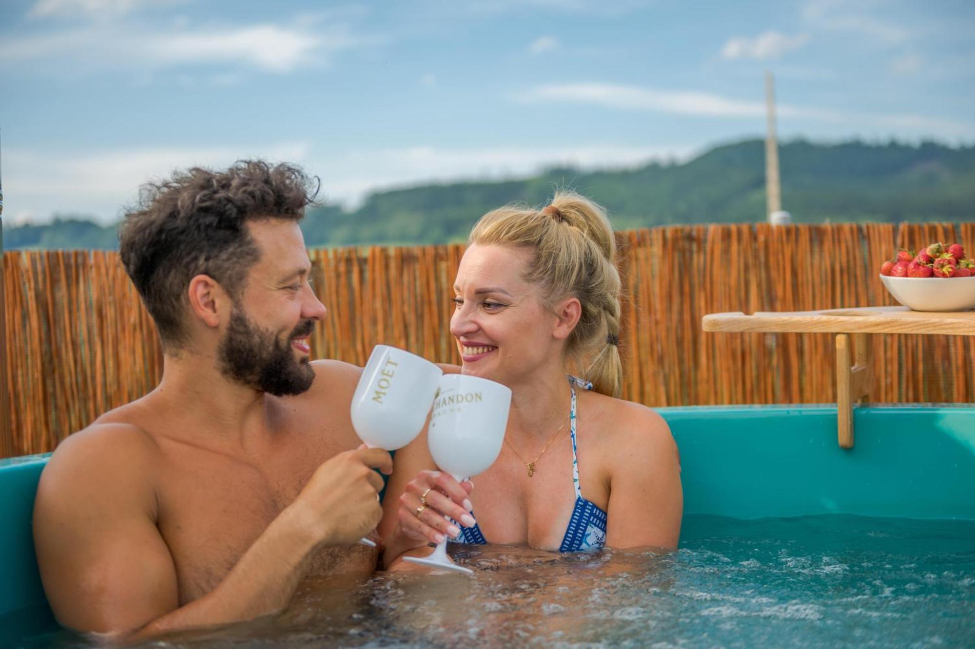 Rajska Polana Domki Premium ,Na Odludziu Z Prywatna Balia Z Jacuzzi I Sauna ,Cisza,Rowery Elektryczne,Gory,Astroprzygoda,- Adrspach, Skalne Miasto, Zamek Ksiaz,Andrzejowka,Karpacz, Sniezka,Janskie Laznie,Pec Mieroszow Экстерьер фото