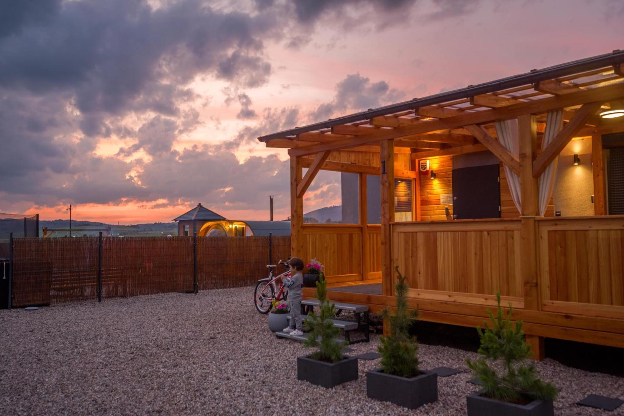 Rajska Polana Domki Premium ,Na Odludziu Z Prywatna Balia Z Jacuzzi I Sauna ,Cisza,Rowery Elektryczne,Gory,Astroprzygoda,- Adrspach, Skalne Miasto, Zamek Ksiaz,Andrzejowka,Karpacz, Sniezka,Janskie Laznie,Pec Mieroszow Экстерьер фото